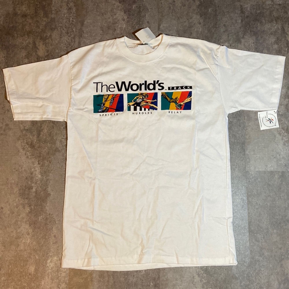 VINTAGE 2001 WORLD CHAMPIONSHIP IN ATHLETICS TEE - M BUT FITS BAGGY